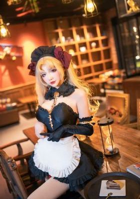 国产精品丝袜高跟电影_HD电影免费在线